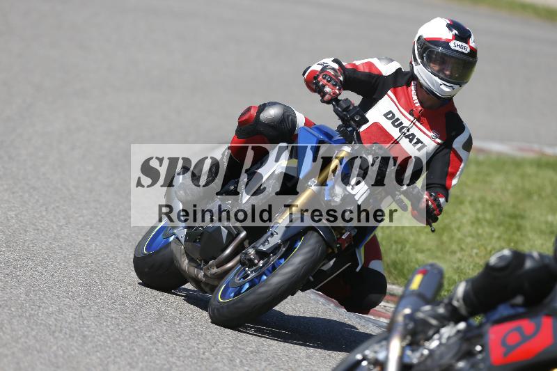 /12 30.04.2025 Speer Racing ADR/Gruppe gruen/911